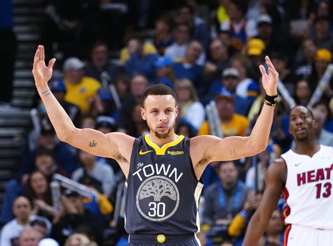 半空间拿球 半空间拿球