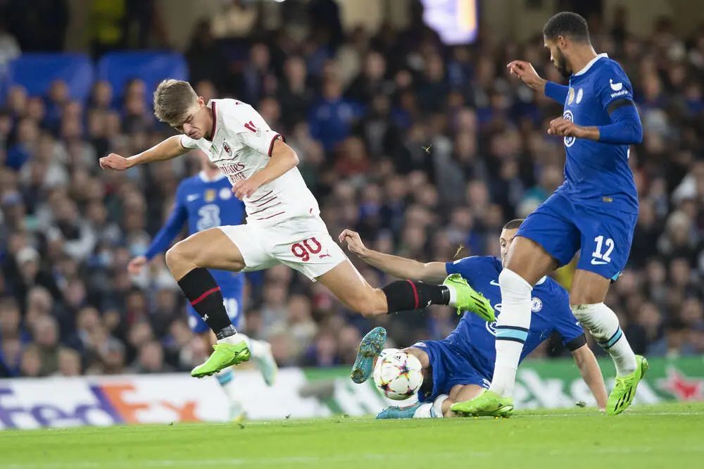 效率曲线的 效率曲线的