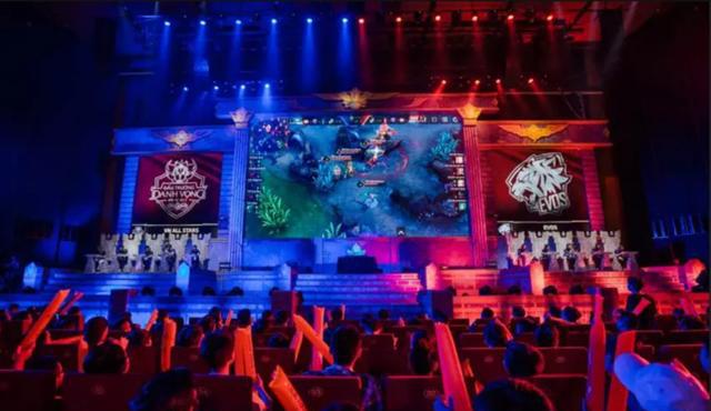 九界的传说 九界的传说